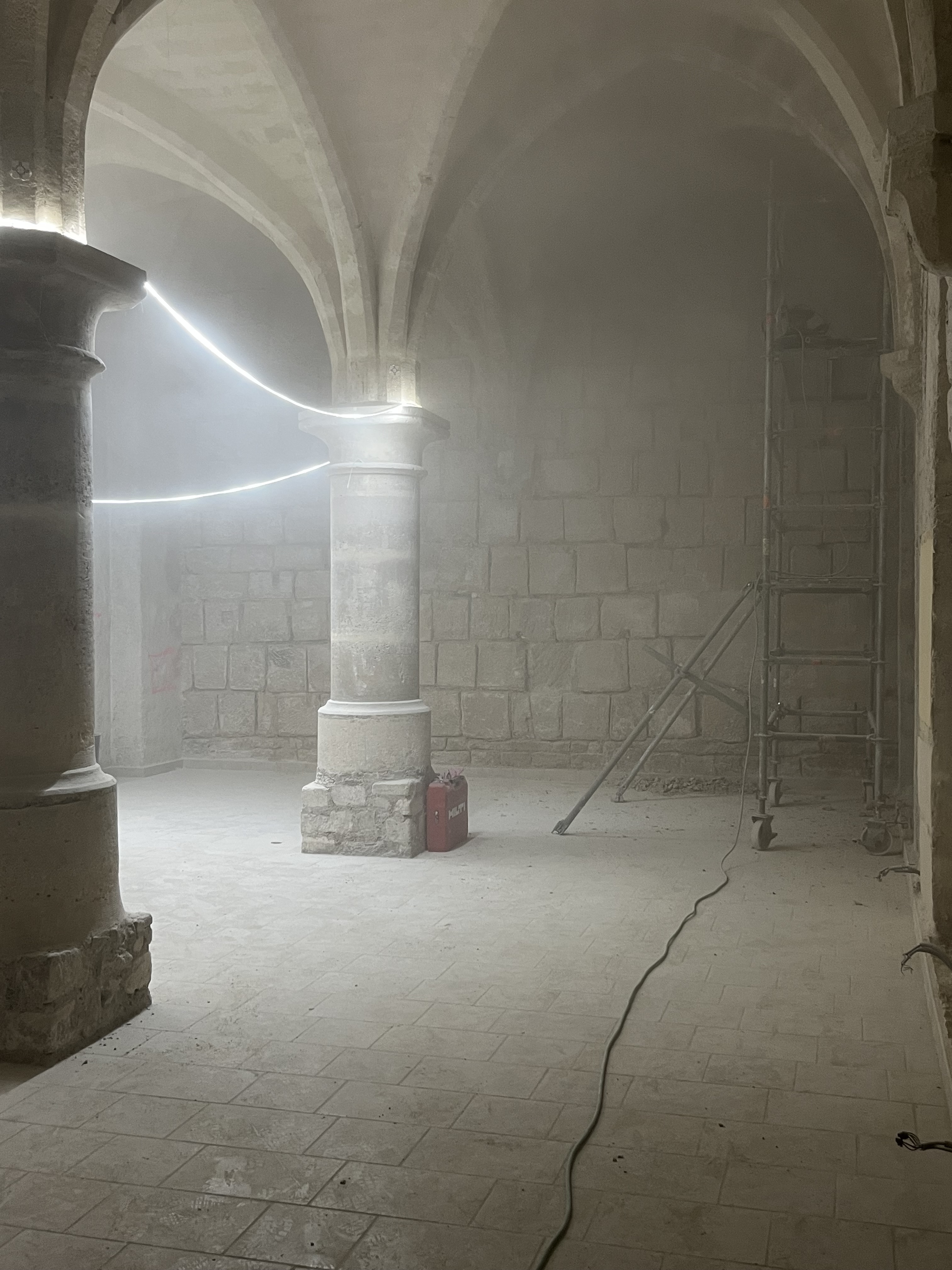 14_Crypt, construction site detail, 126 Rivoli © Franklin Azzi