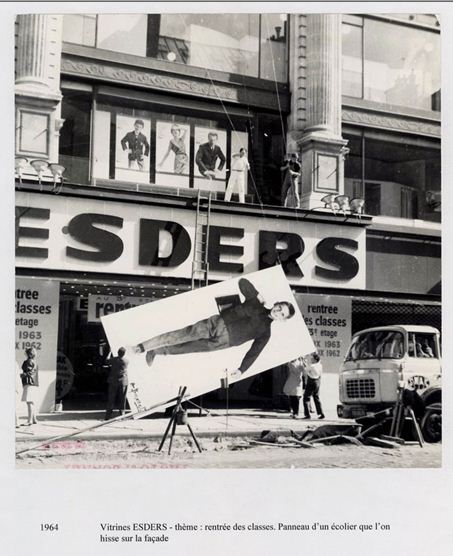 42_Facade and shop windows of Magasins Esders, 126 rue de Rivoli, Paris, 1964 © DR