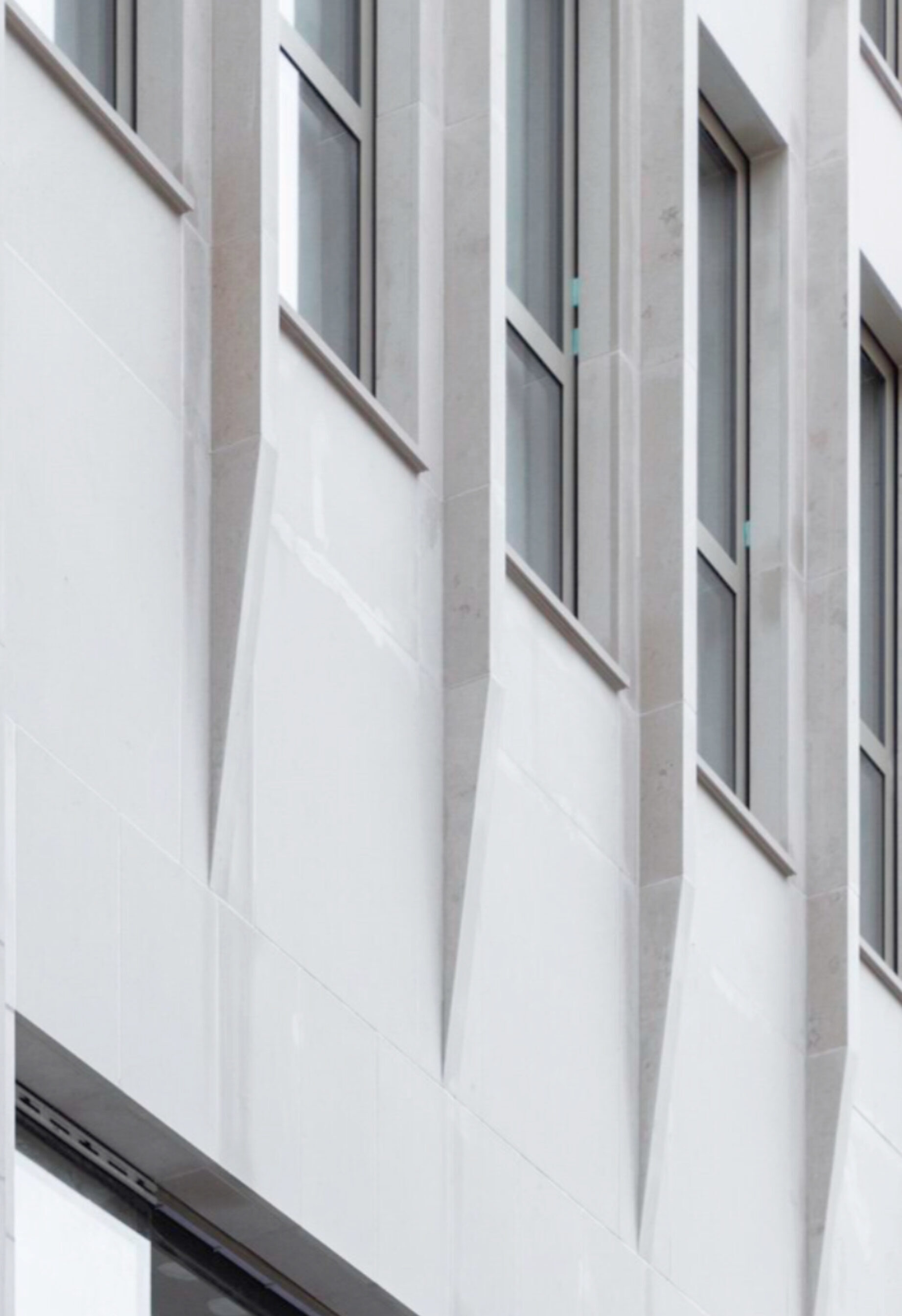 22 Franklin Azzi 26 Champs Élysées détail 2 11h45