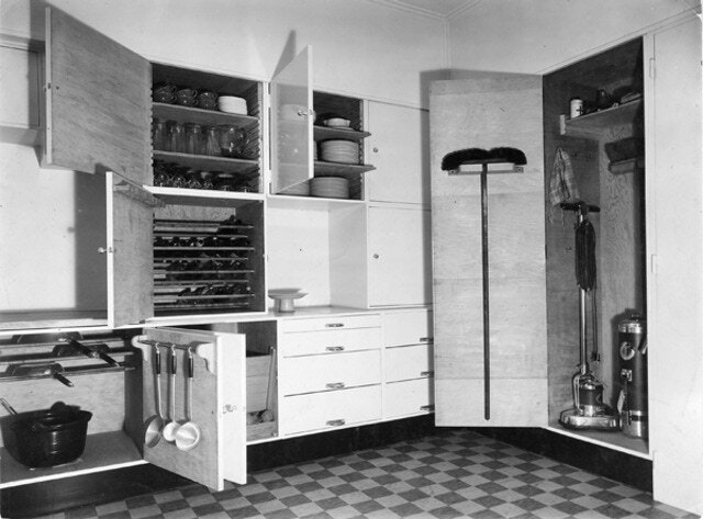 25 AD Intérieur Cubex Kitchen 1930 Louis Herman de Koninck