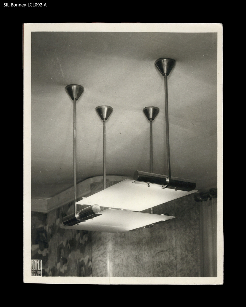 29 Ceiling light Paris circa 1925 Alabaster Marcel Guillemard designer