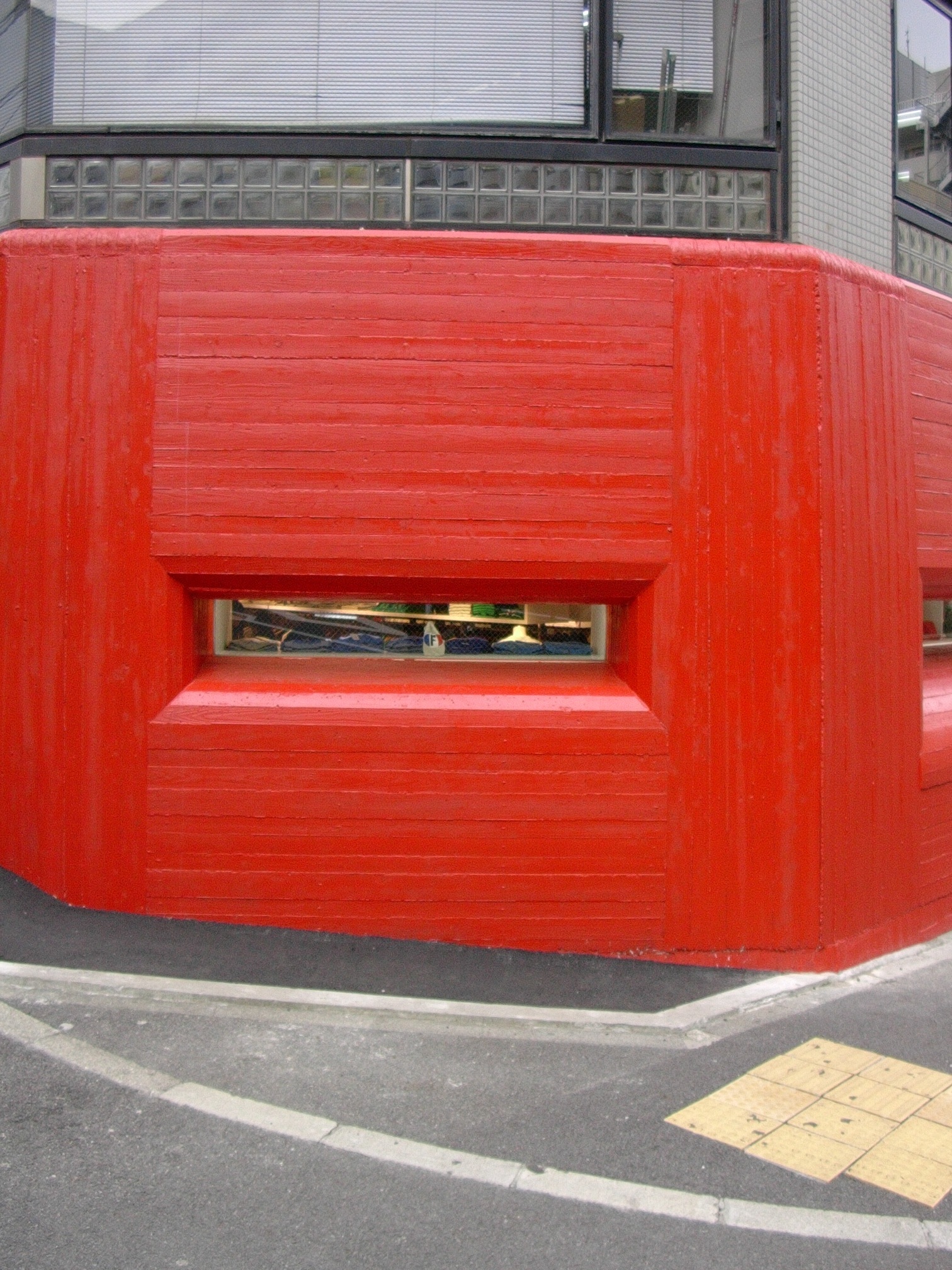 25 Red Bunker Franklin Azzi Franklin Azzi