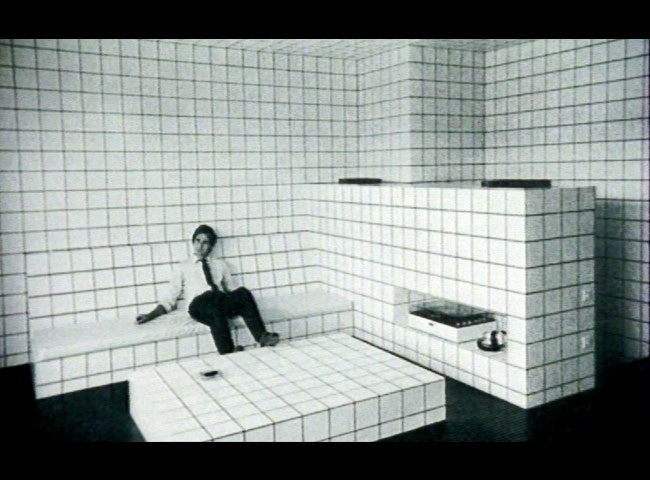 8 La Maison de Jean Pierre Raynaud 1969 1993 Documentaire réalisé par Michelle Porte