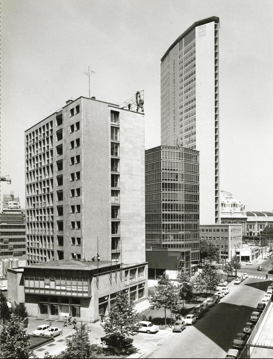 08. Pirelli Tower, Gio Ponti, Milan, 1960 ©Paolo Monti
