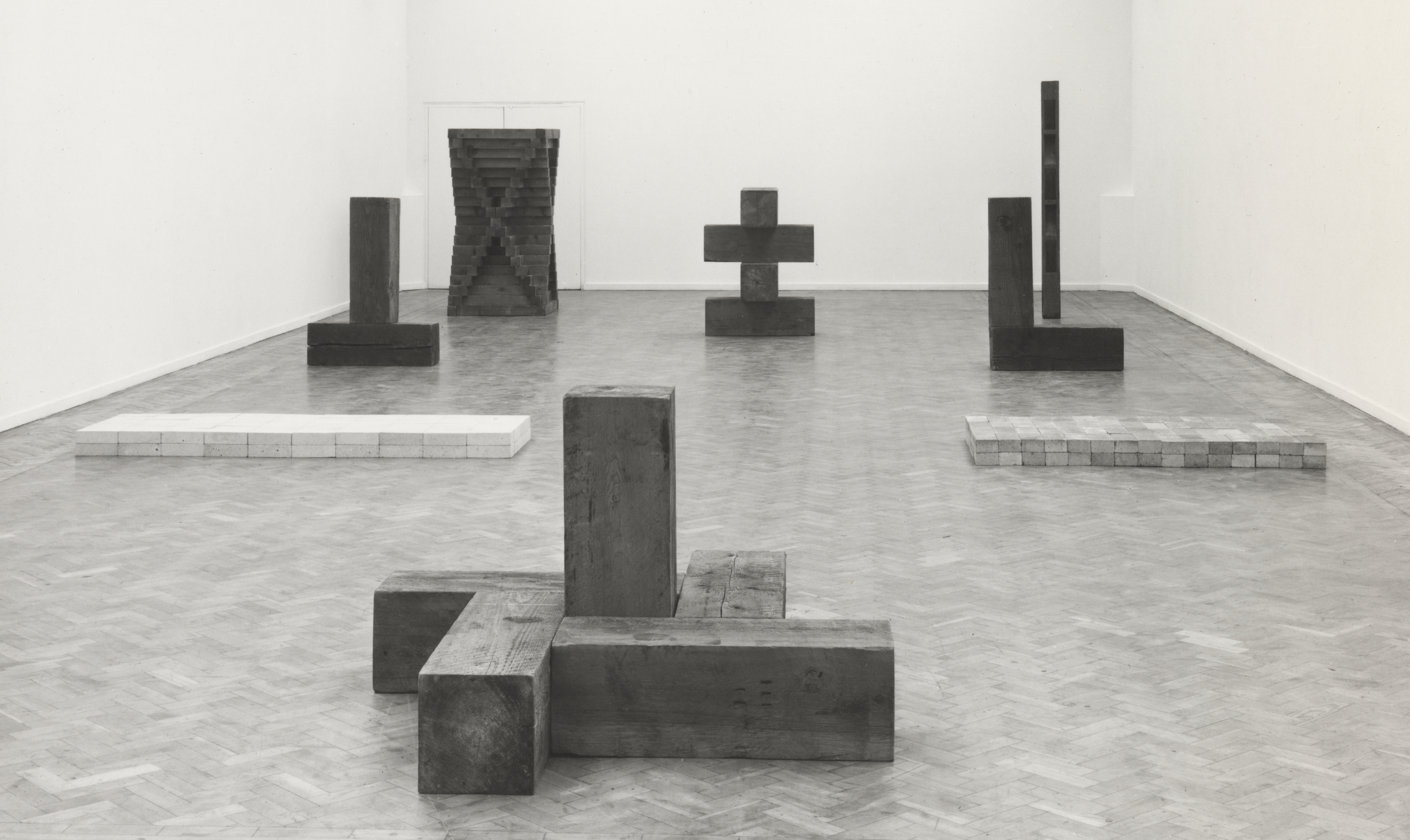 16 Carl Andre Uncarved blocks 1975