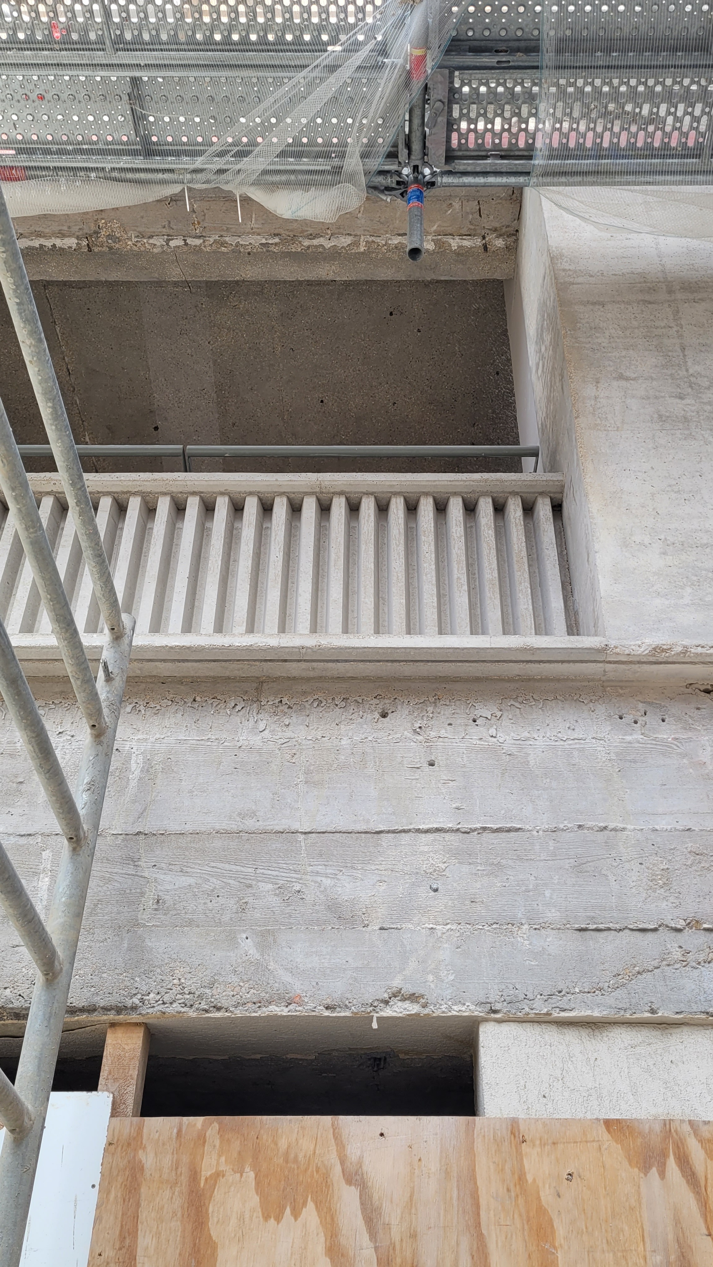 09 FACADE, CONSTRUCTION SITE, CLOŸS © Franklin Azzi