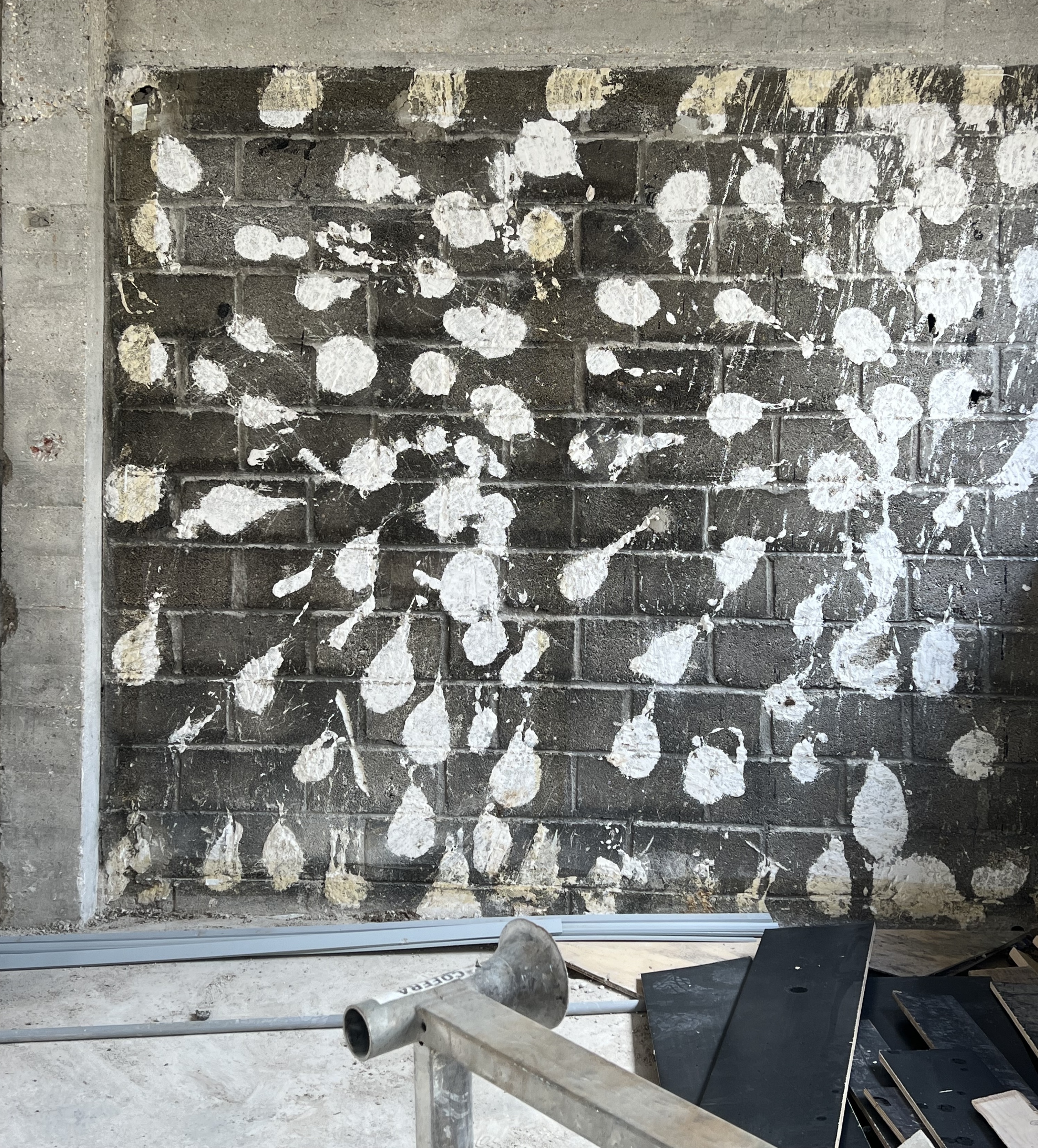 42. Construction site, Cloÿs building © Franklin Azzi