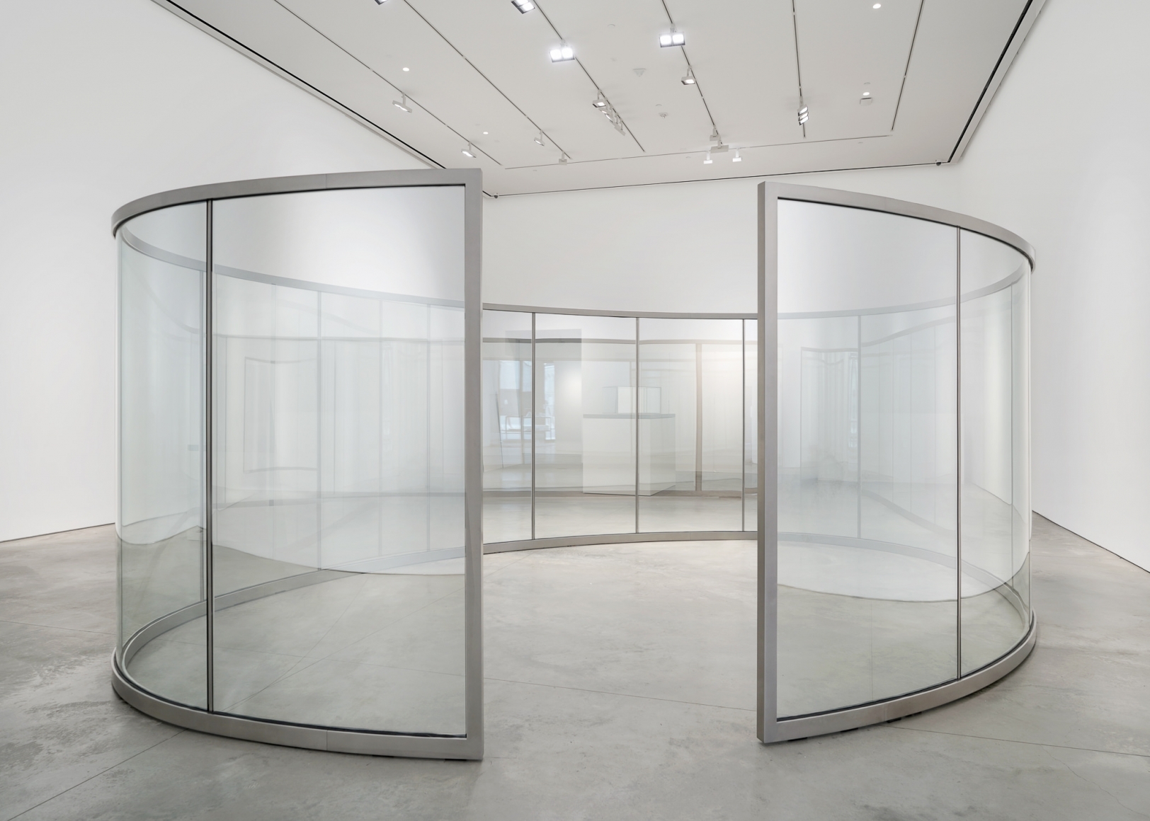 45. Ovoid, Dan Graham, New York, États-Unis, 2021 © DR