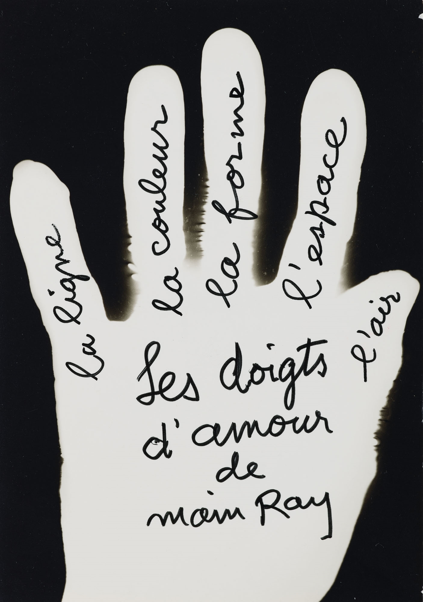 13 Les doigts damour de Man Ray la couleur la forme lespace lair 1951 Man Ray 2015 Trust Adagp Paris 2021