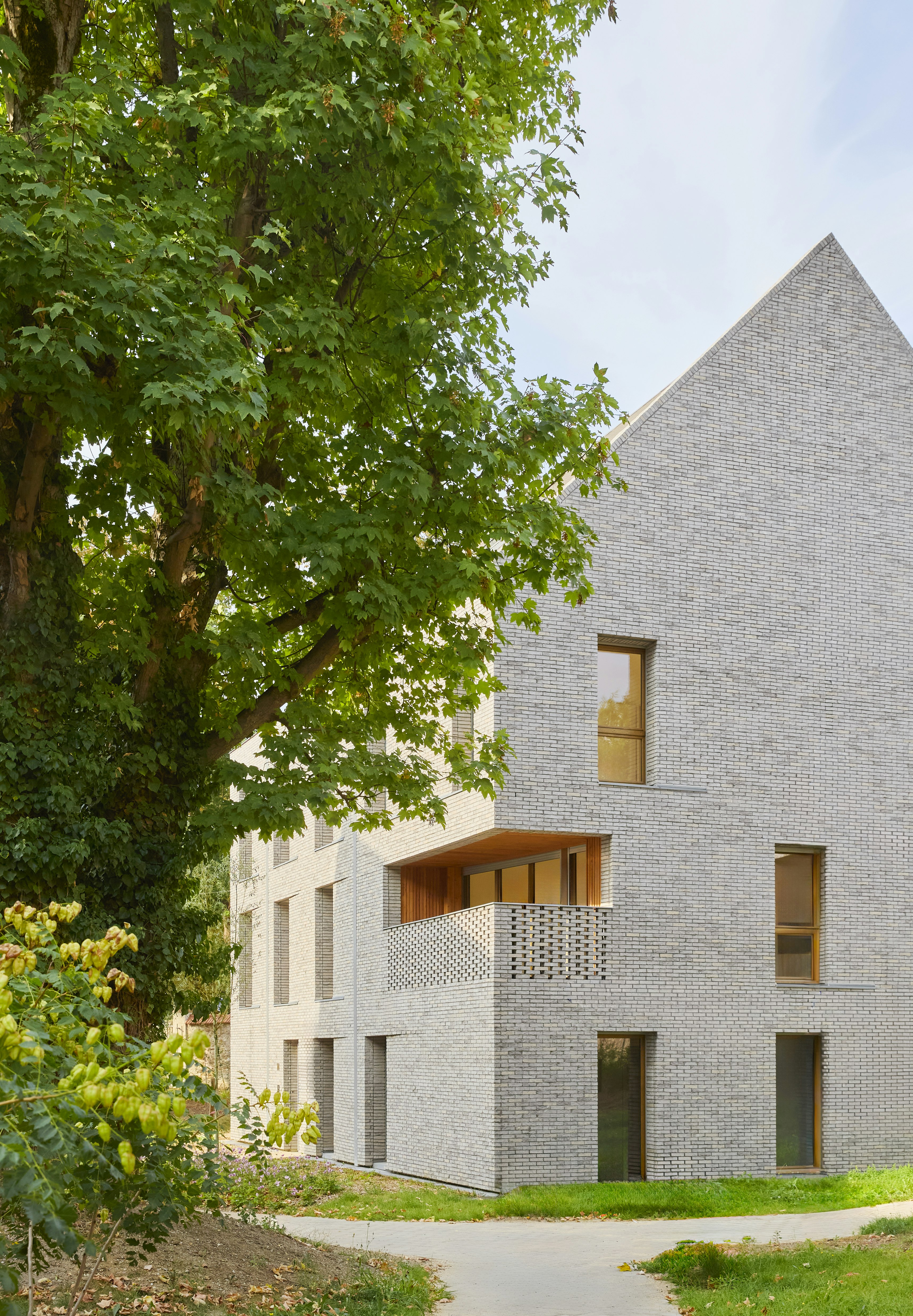 Franklin Azzi, Versailles, Housing La Bruyère © Jérémie Léon