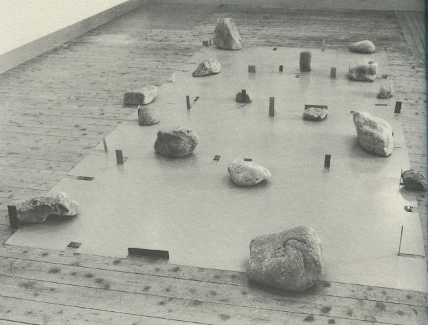 20 EP Yaying Land Art Kishio Suga