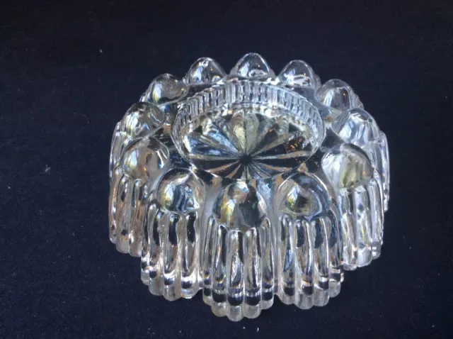 03 Percival Vickers Victorian piano leg in clear pressed glass ©DR