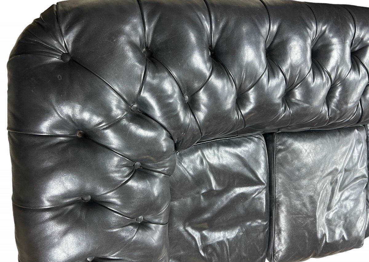 05 Leather Chesterfield Sofa DR