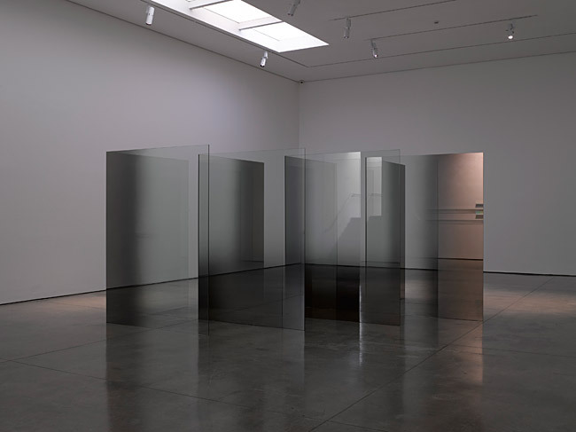 24 White Cube Masons Yard Exhibition view London 2015 Larry Bell