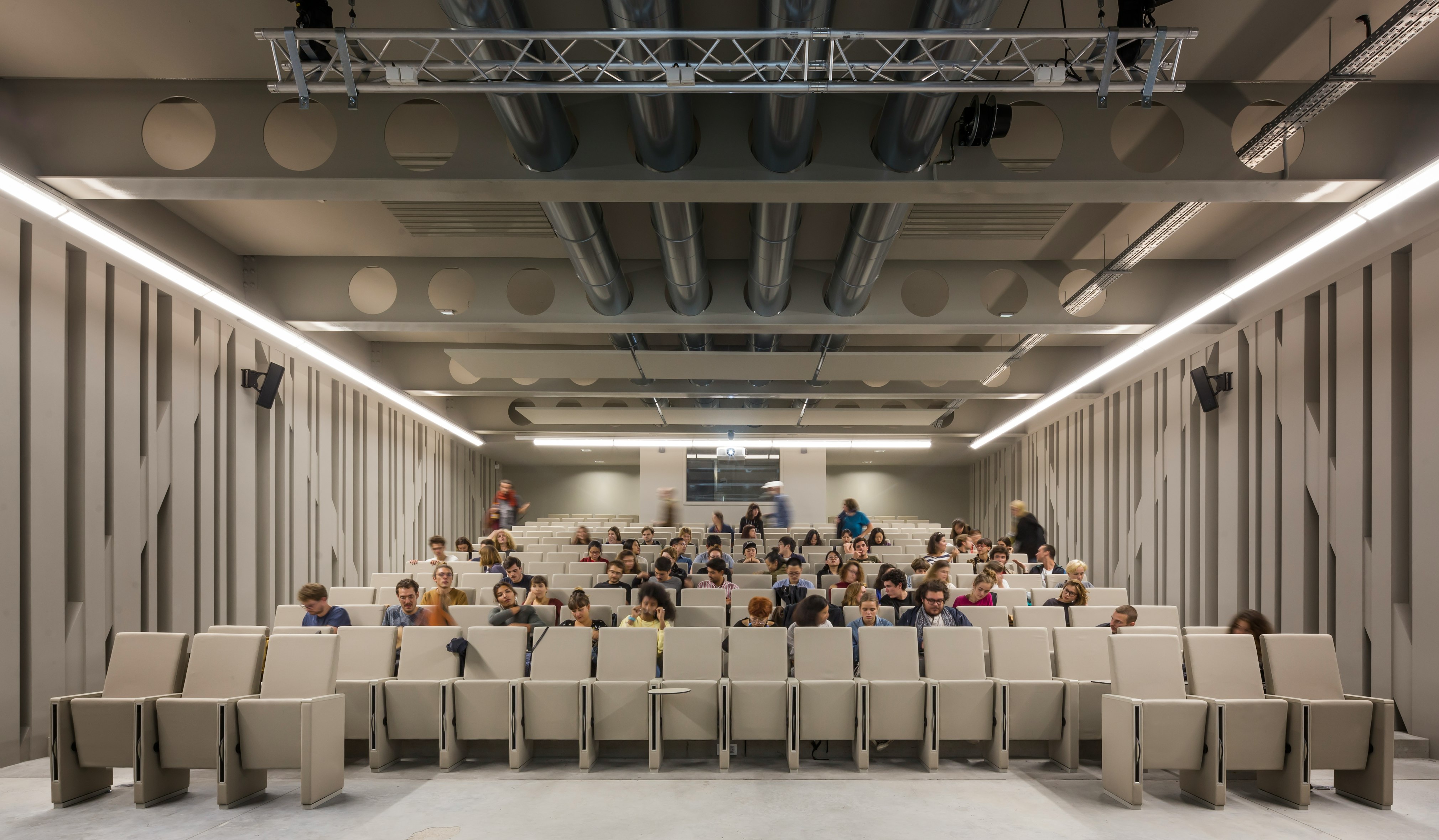 33 Auditorium ESBANM Franklin Azzi Luc Boegly