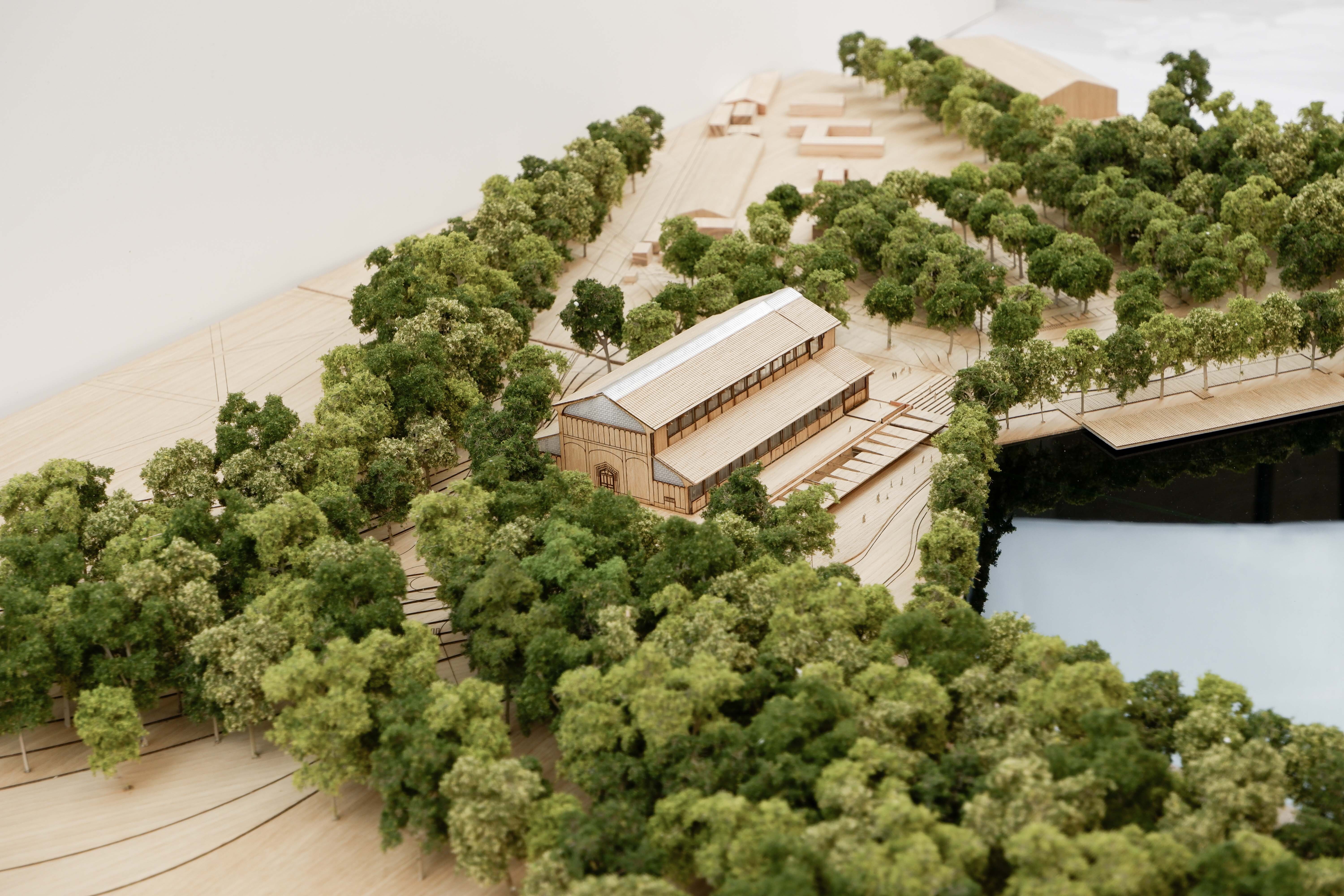 06 FRANKLIN AZZI MODEL HANGAR Y FRANKLIN AZZI