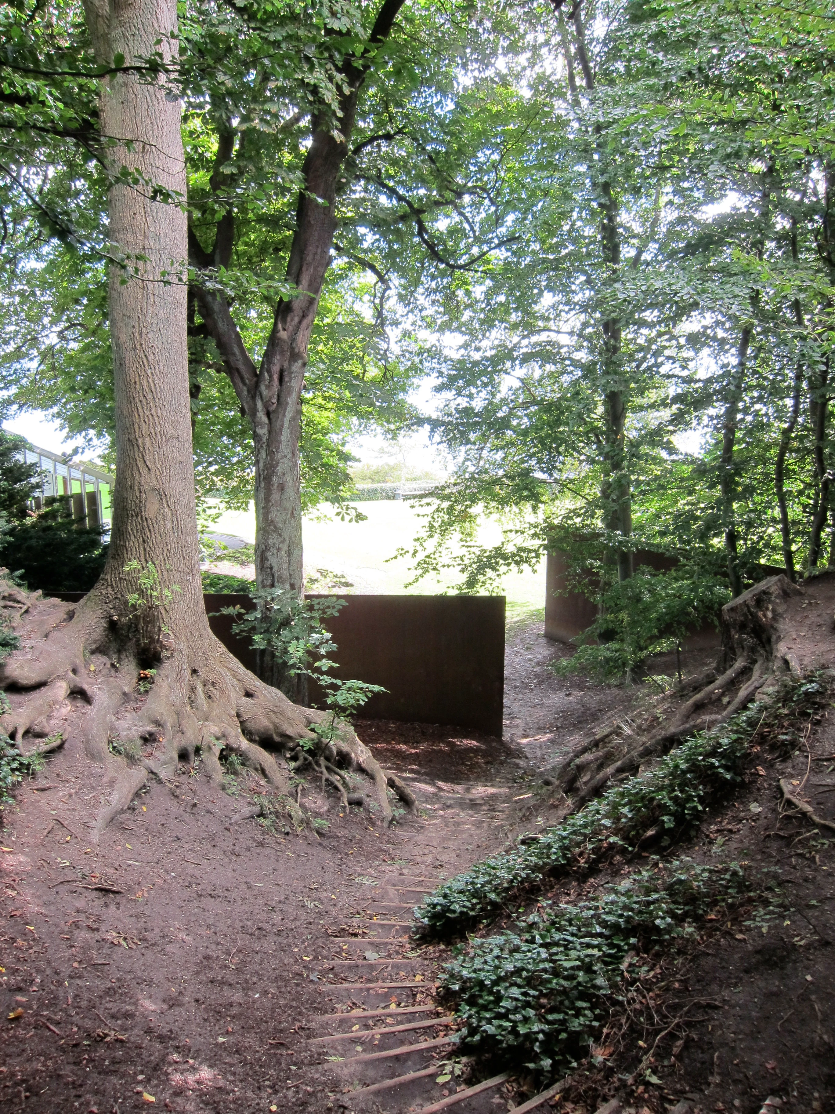 20 VILHLEM WOHLERT ET JORGEN BO MUSEE D ART MODERNE LOUISIANA 1958 DR