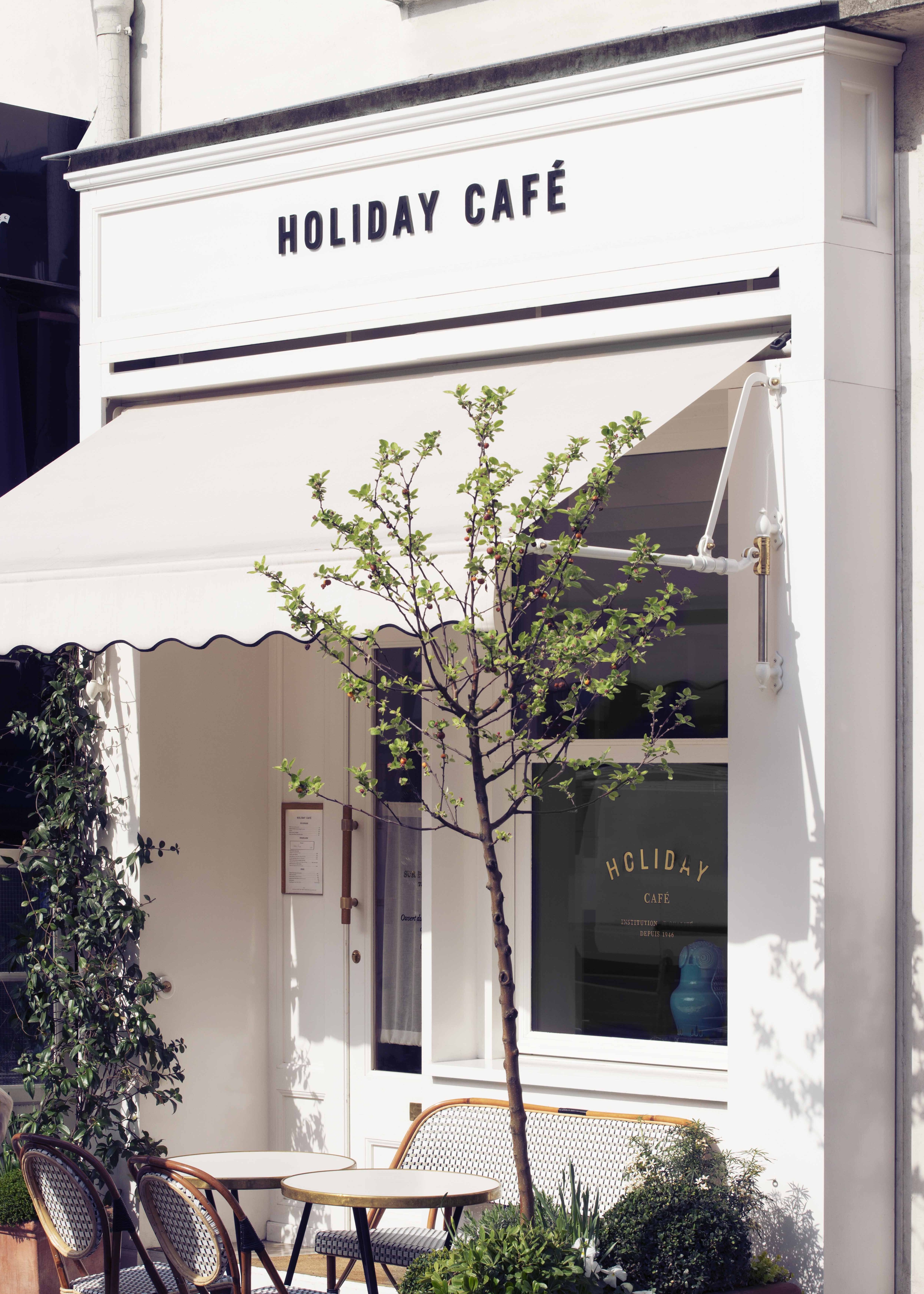 3 Franklin Azzi Holiday Café Alexandre Tabaste