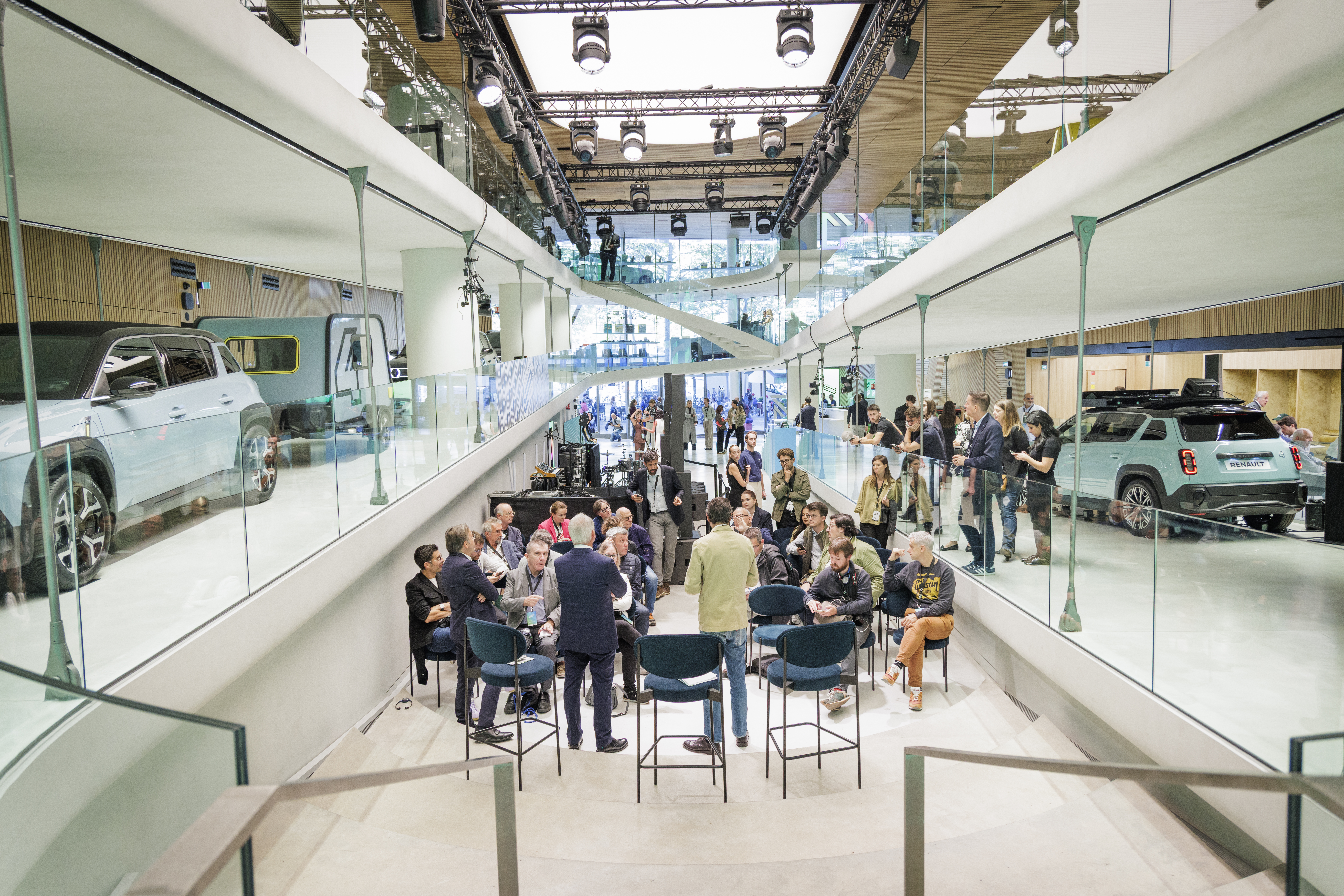 Opening, Défilé Renault © Clément Choulot