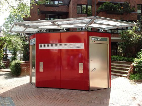 49 Public Toilet, Uzhhorod, Ukraine DR