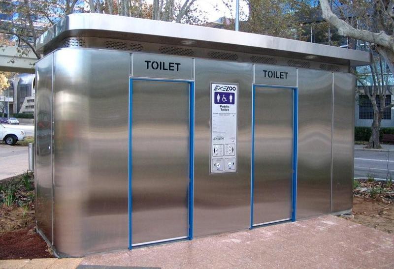 46 Public Toilets India DR