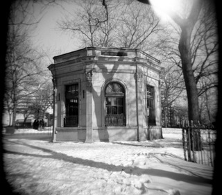 19 Vespasienne Montreal Canada 1930 DR