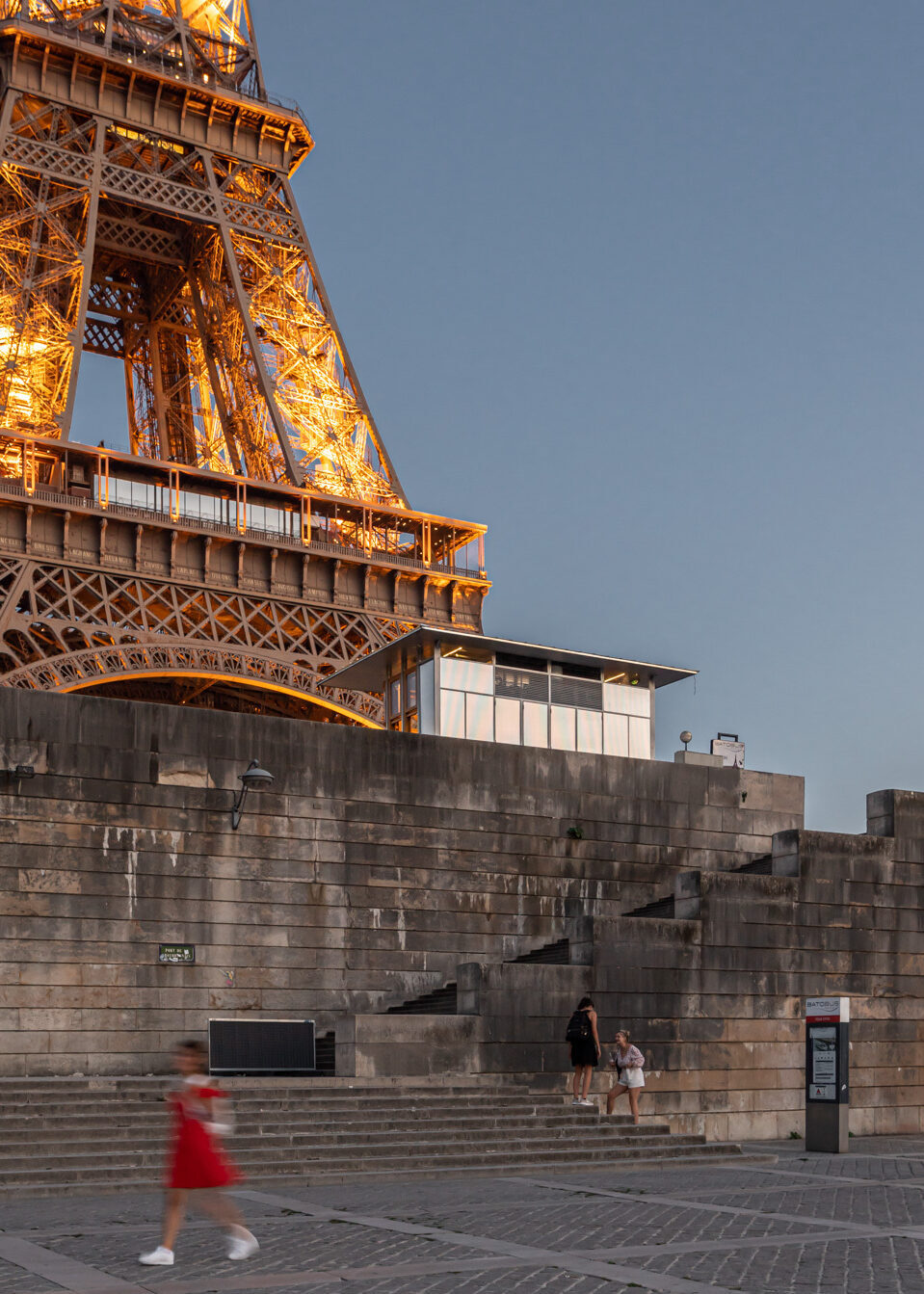 2 Franklin Azzi Kiosque Eiffel We Are Contents