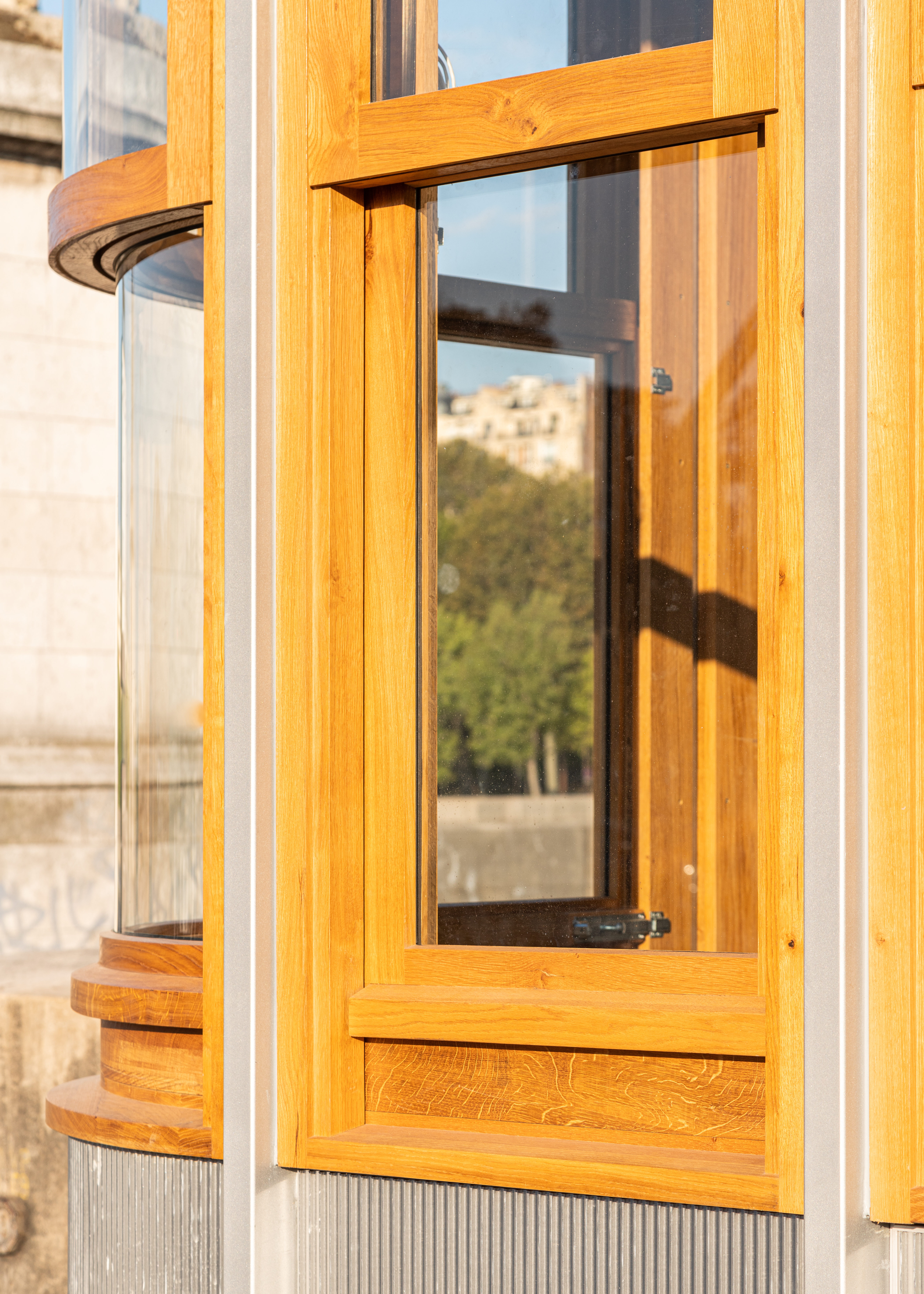 3 Franklin Azzi Kiosque Eiffel We Are Contents