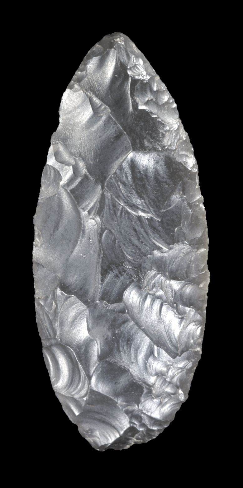 3 Pointe à face plane Solutréenne DR