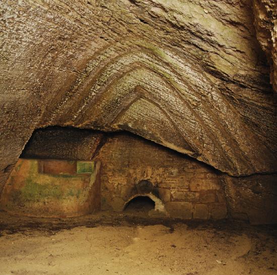 12 Salt cellar, Schwandorf, Germany, 1380 DR