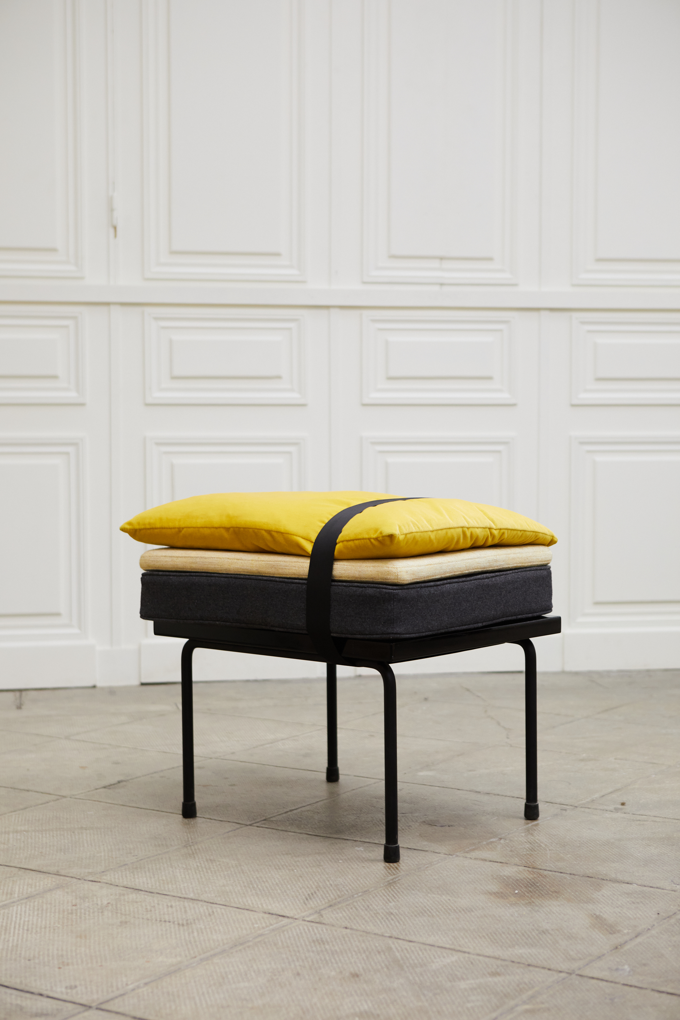 Franklin Azzi Mobilier EP Yaying collection