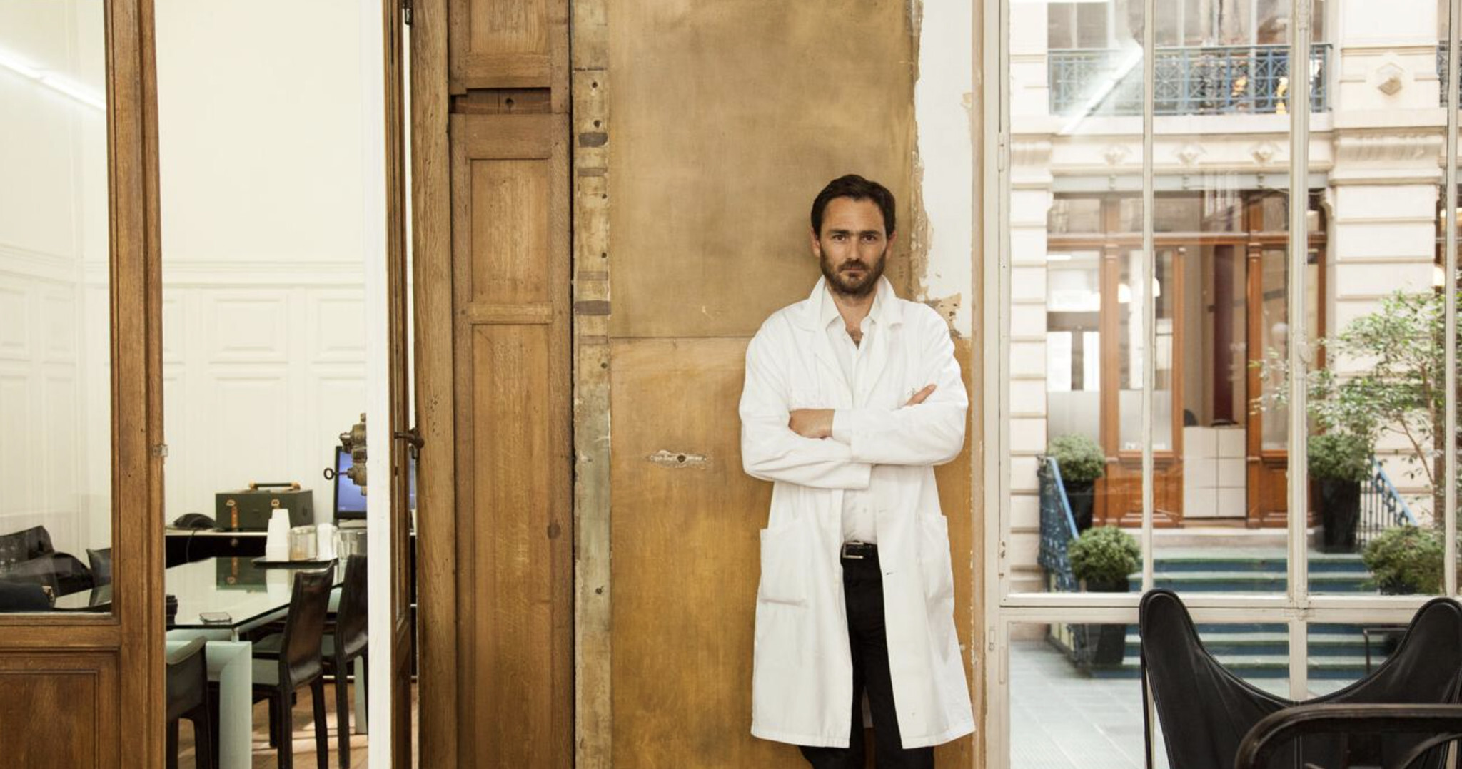 THE SOCIALITE FAMILY CONSTANCE GENNARI