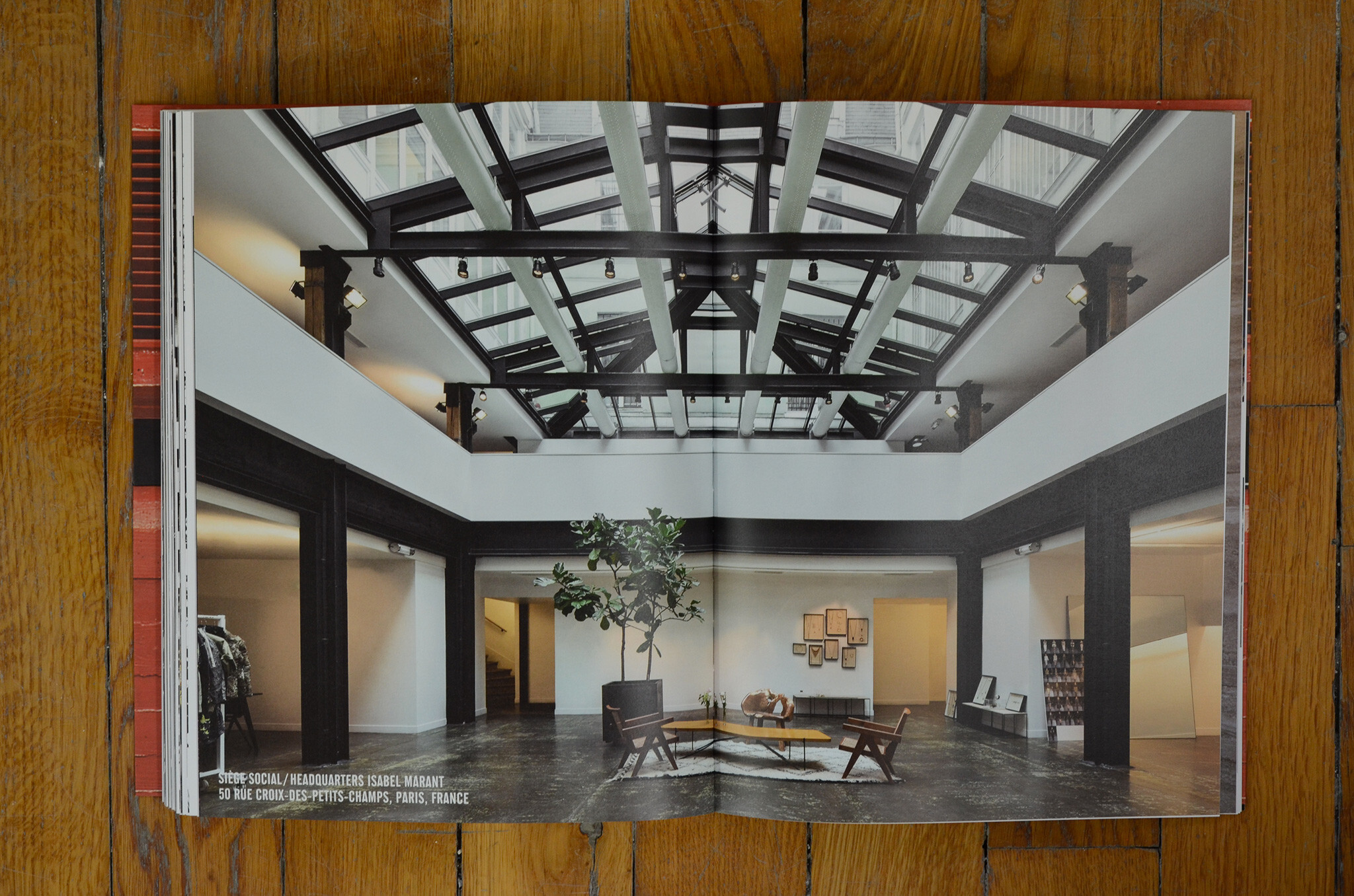 01 09 14 INOUT MONOGRAPHIE FRANKLIN AZZI 12