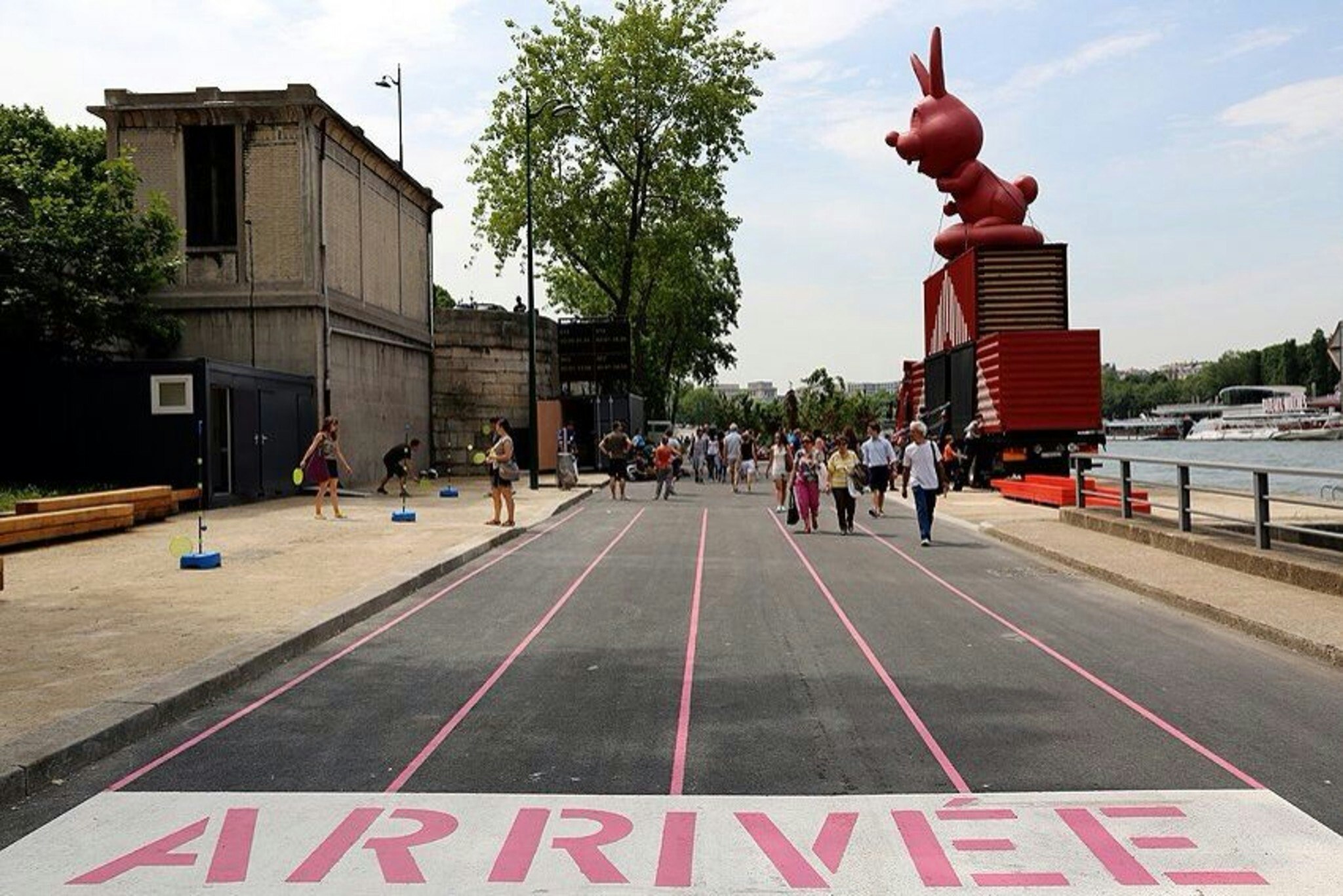 4 19 06 13 BERTRAND DELANOË INAUGURE LES BERGES DE SEINE