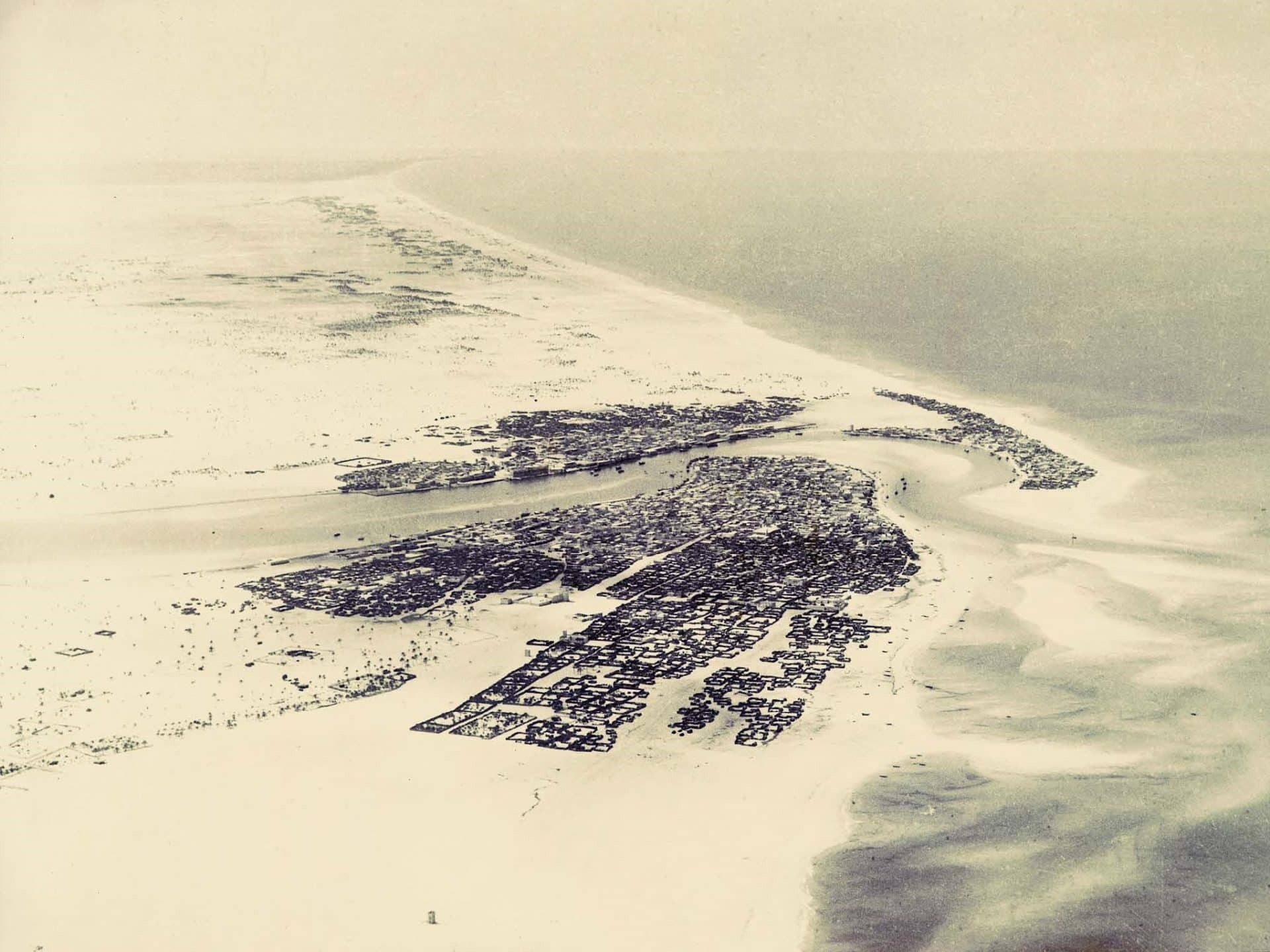 18 Bur Dubai 1950 Hamdan ae