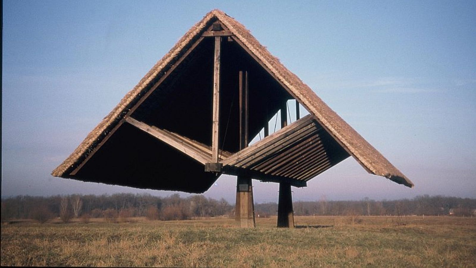 09 OTON JUGOVEC DOBRAVA FLOATING ROOF MARUŠA ZOREC