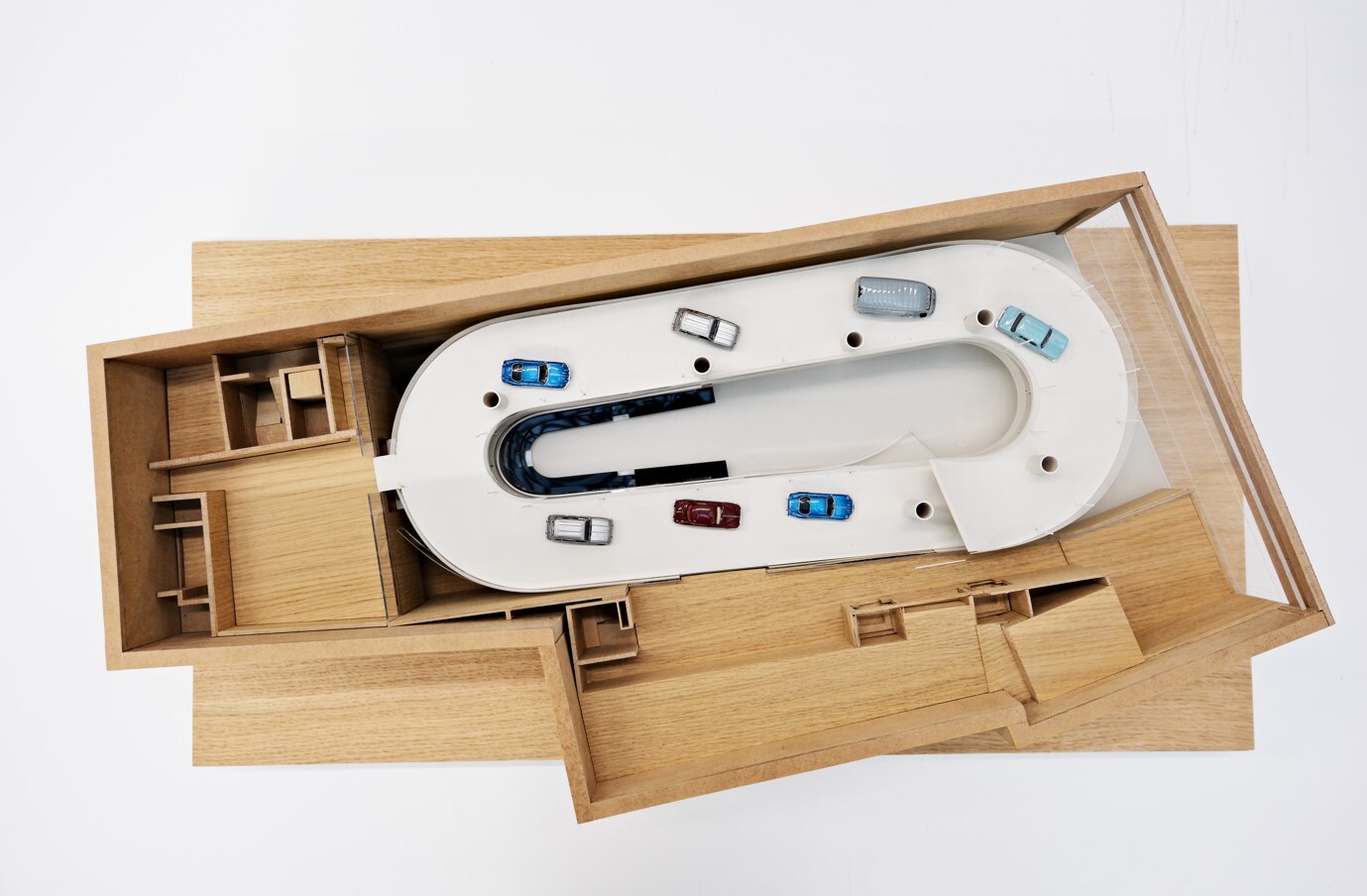 Franklin Azzi, Project model