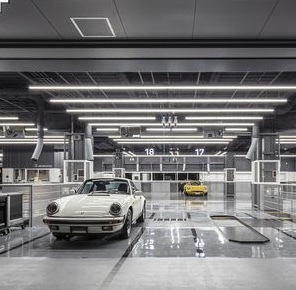 03_Auto parts store in Kōtō, Japan © DR