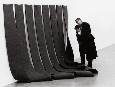 33 Recent Felt Pieces Robert Morris Cologne 1998 DR