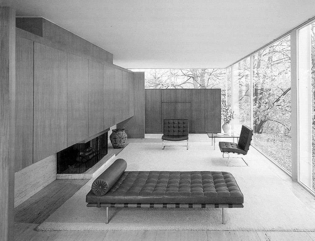 11_Farnsworth House, Illinois, Ludwig Mies van der Rohe, 1951 © DR