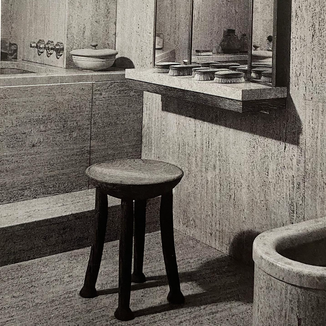 13_Claire Artaud's bathroom, Rue de Constantine, Paris, Jean-Michel Frank, 1936 © DR