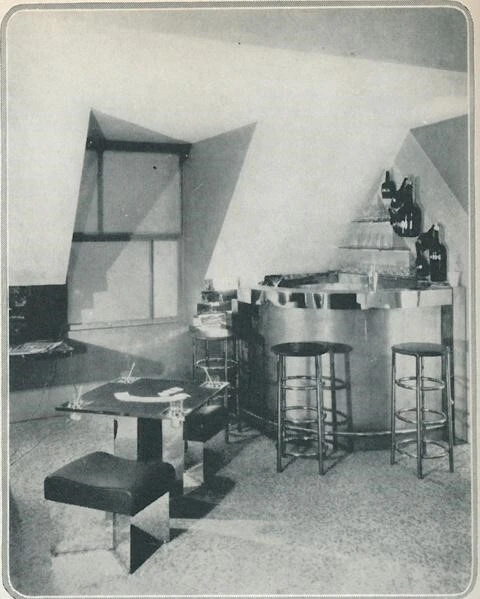 Interior detail of the Charlotte Perriand's worshop, 1927 © Thérèse Bonnet
