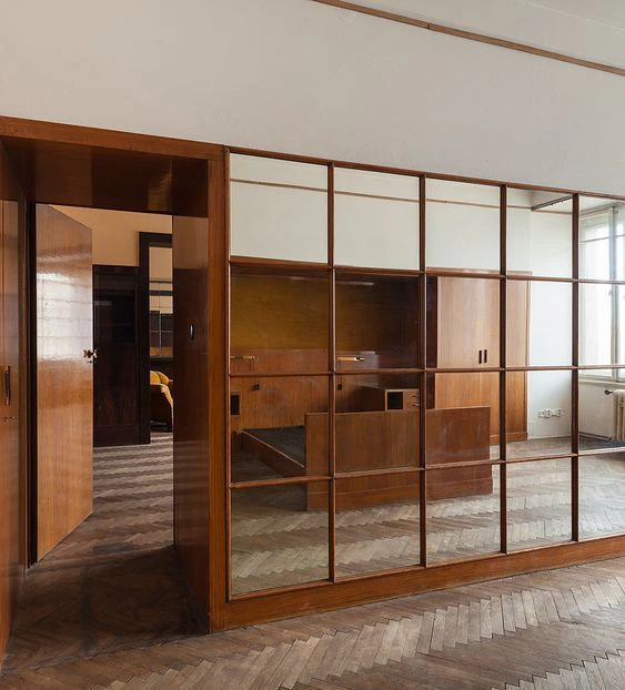 Karel Weiner’s home above his leather-goods shop, Heinrich Kulka, 1932, Czech Republic © DR