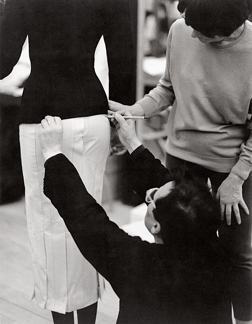 Azzedine Alaïa workshop, 1998 © DR