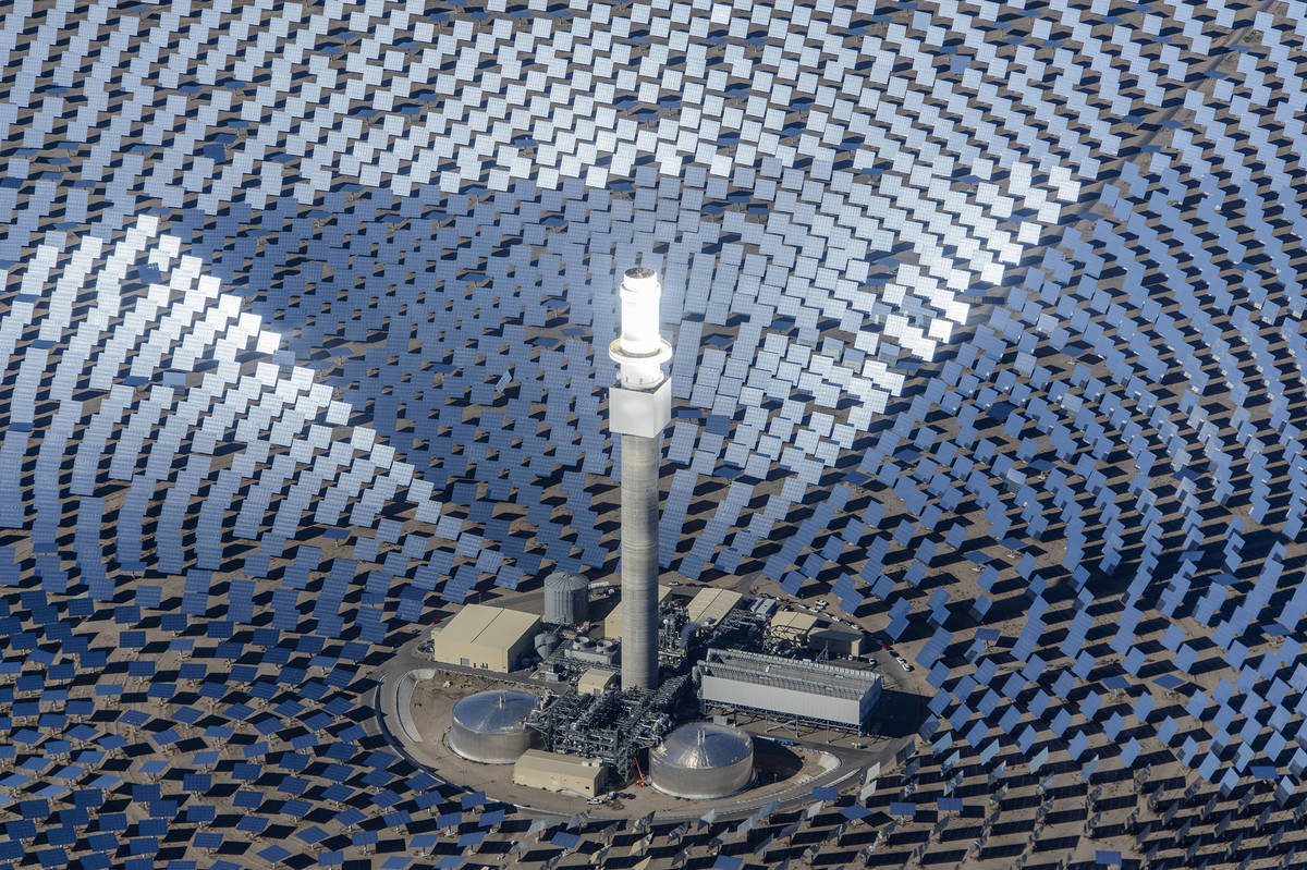 49 La Tour d Argent The crescent dunes solar energy project Tonopah Navada DR