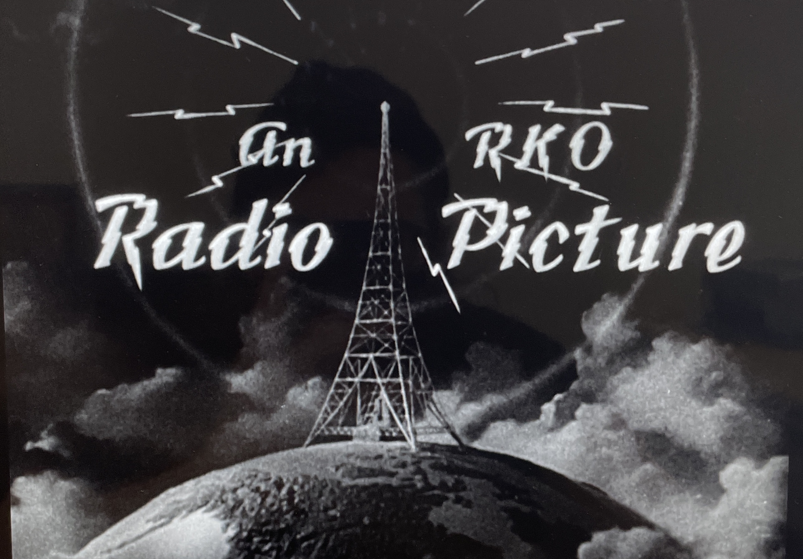 7 La Tour d Argent 1932 RKO DR