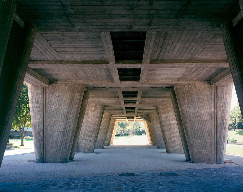 03 Cité Radieuse in Marseille, Le Corbusier, 1952 dr