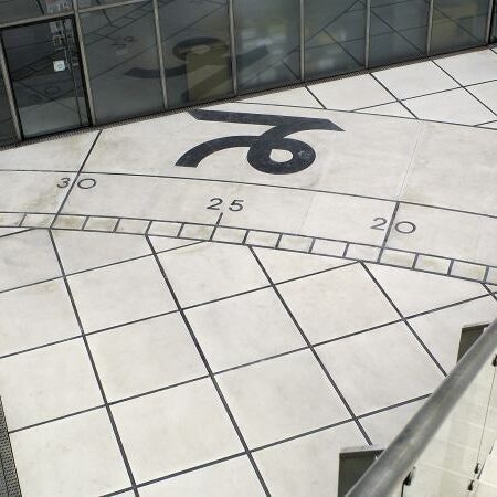 13 La Carte du Ciel Jean Pierre Raynaud photo Philippe Guignard