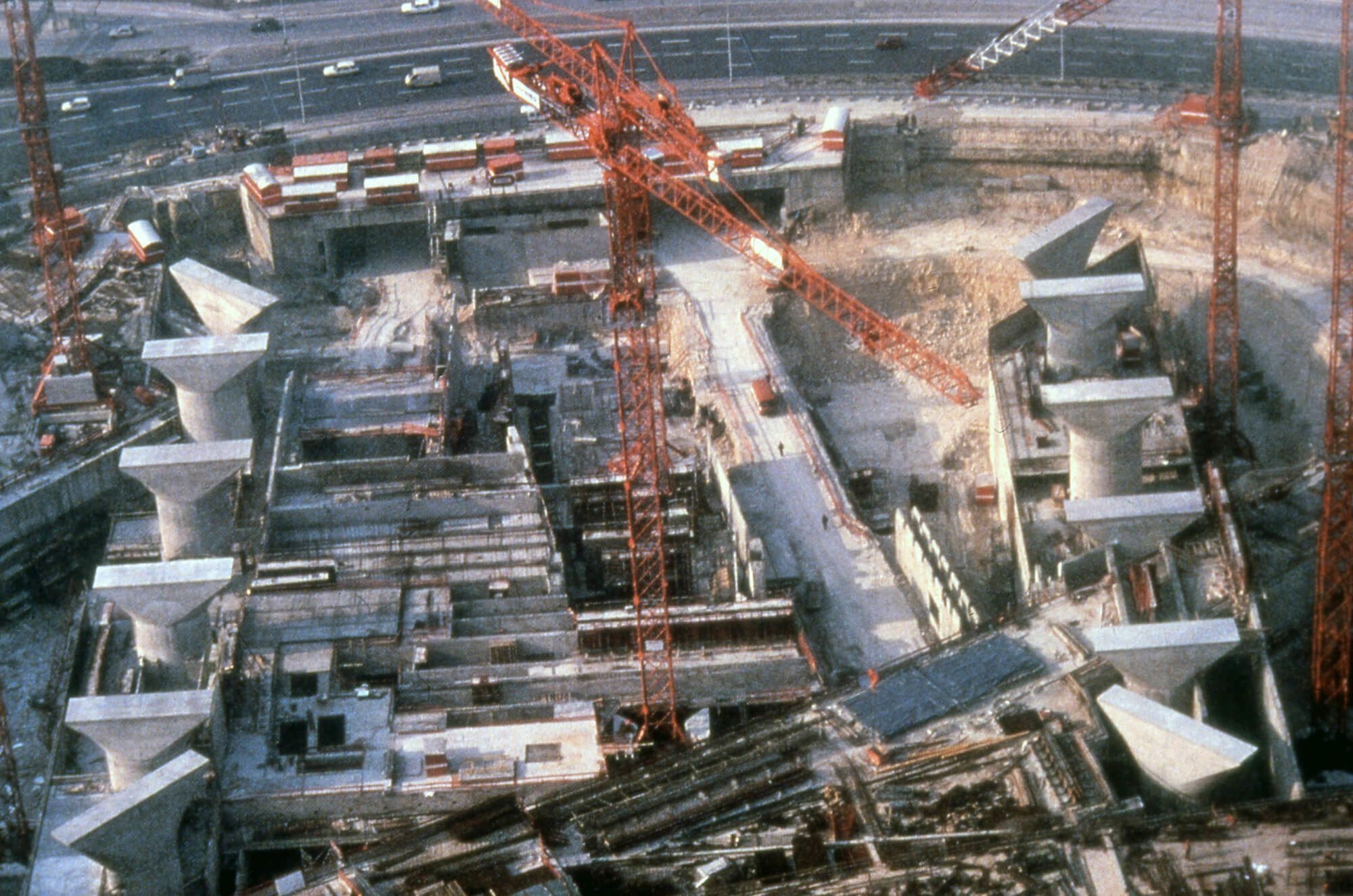 6 Chantier de la Grande Arche Paris La Défense Fonds Robert Lion